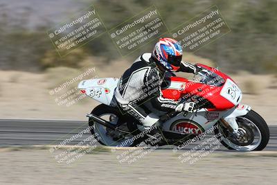 media/Dec-01-2025-Moto Forza (Mon) [[2daa91e15f]]/3-Beginner Group/Session 2 (Turn 7 Inside Pans)/